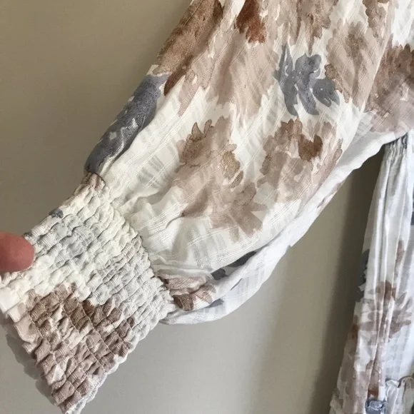 Flowy Floral Boho Sundress - Picture 4 of 12